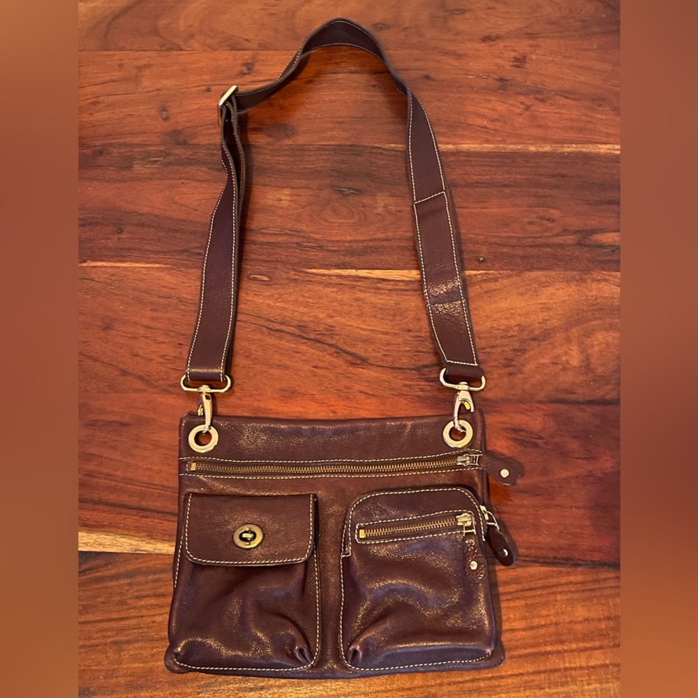 ROOTS Leather Villager Bag Crossover Purse Chocolate Brown